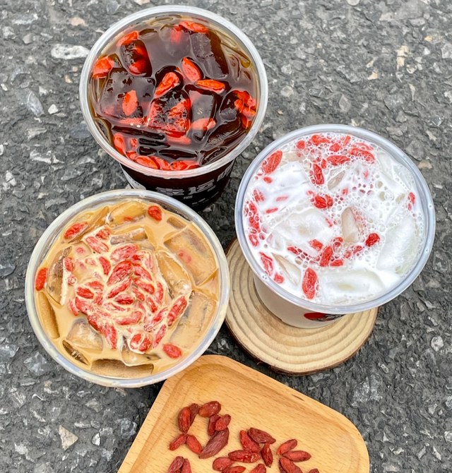 县城青年，爱上“奶茶式”咖啡？-2.jpg
