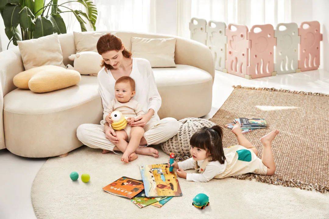 Z世代整顿母婴行业：这届父母的松弛感，体现在一辆婴儿车上？-1.jpeg