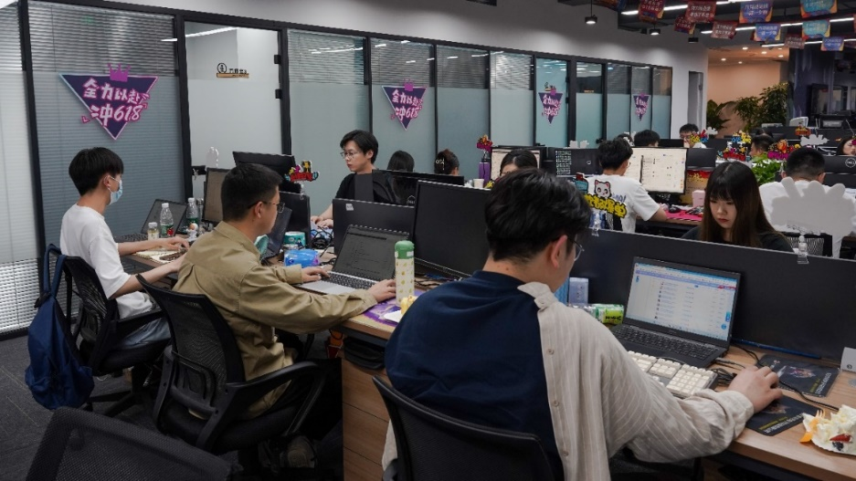 新店2个月卖出上亿元，细分赛道大爆发-1.png