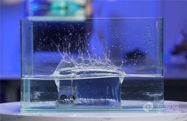 续航卷到新高度 vivo Y600专治电量焦虑