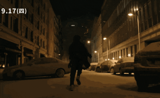 比如预告里这一段主角狼狈躲“丧尸雨”的桥段