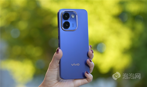 续航卷到新高度 vivo Y600专治电量焦虑