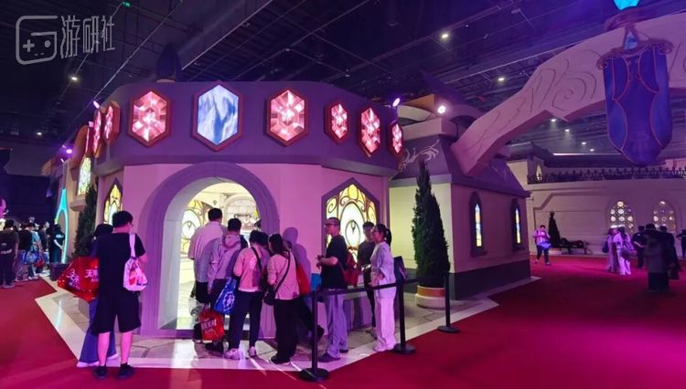 现场的珠宝店
